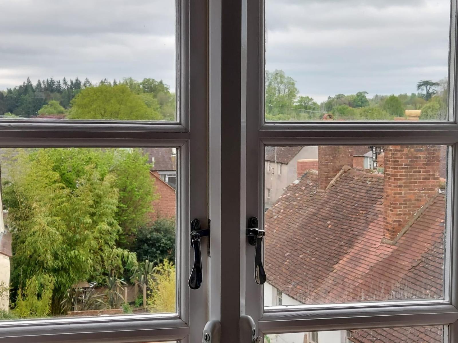 Ludlow Town Centre Apartments Zewnętrze zdjęcie